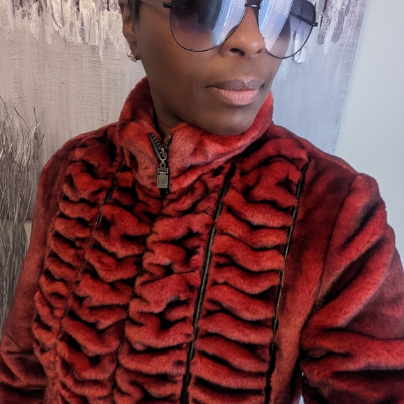 Red Faux Fur Jacket - Picture 4 of 7